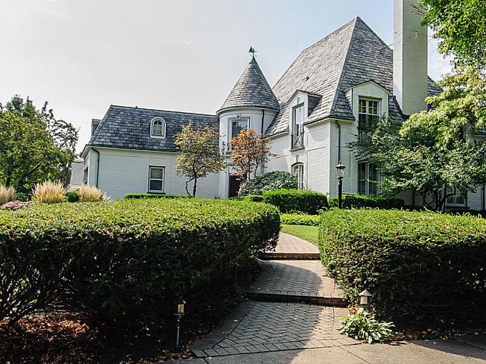 1st image of 1048 Ashland Ave