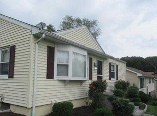 67 Parkwood Ave, Waterbury, CT 06708