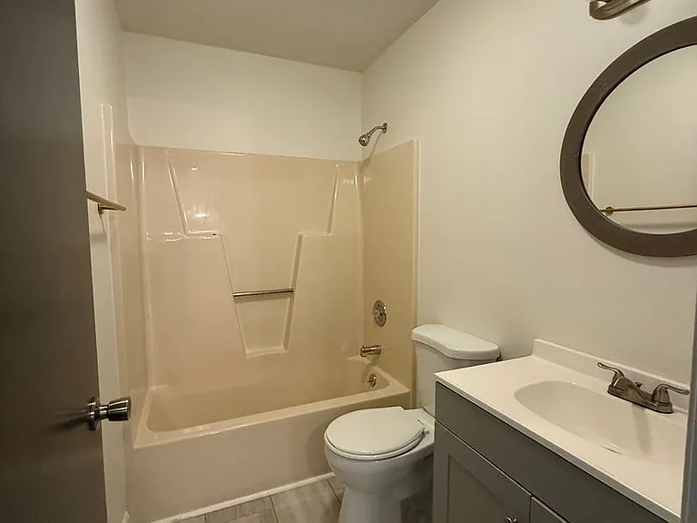 4104 Cheney Pl — Photo 5