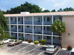 5861 Palm Ln, Bradenton, FL 34207