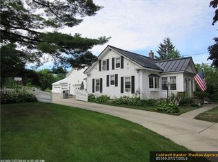 305 Main St, Winthrop, ME 04364