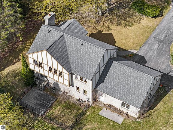 2nd image of 5270 N Liberty Dr