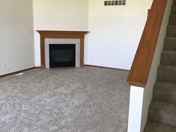 5th image of 4202 Chesterfield Ave