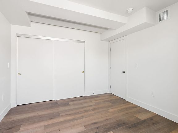 2nd image of 4936 Live Oak St #9