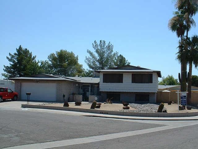 1st image of 4812 W SUNNYSIDE Drive