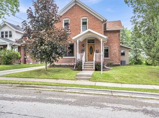 66 W Washington St, Chilton, WI 53014