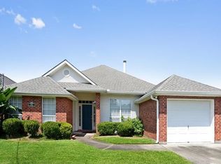 2401 Iowa Ave, Kenner, LA 70062