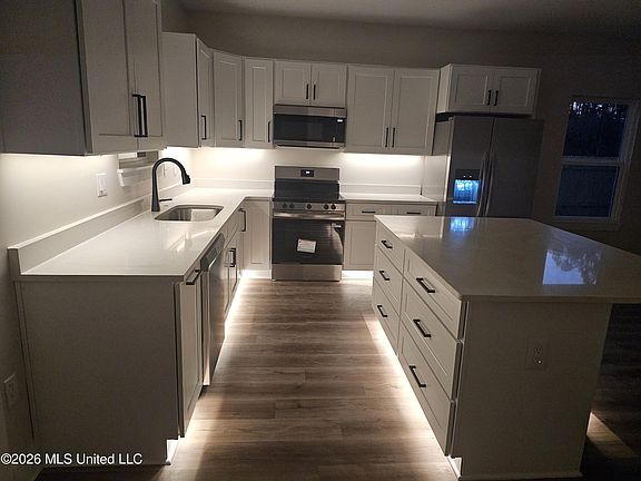 5th image of 14937 Dantzler Rd