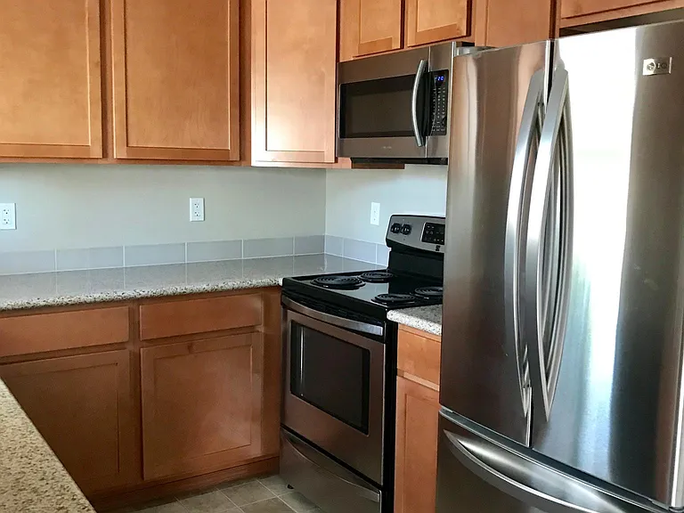 403 S 81st Ave #1 — Photo 5