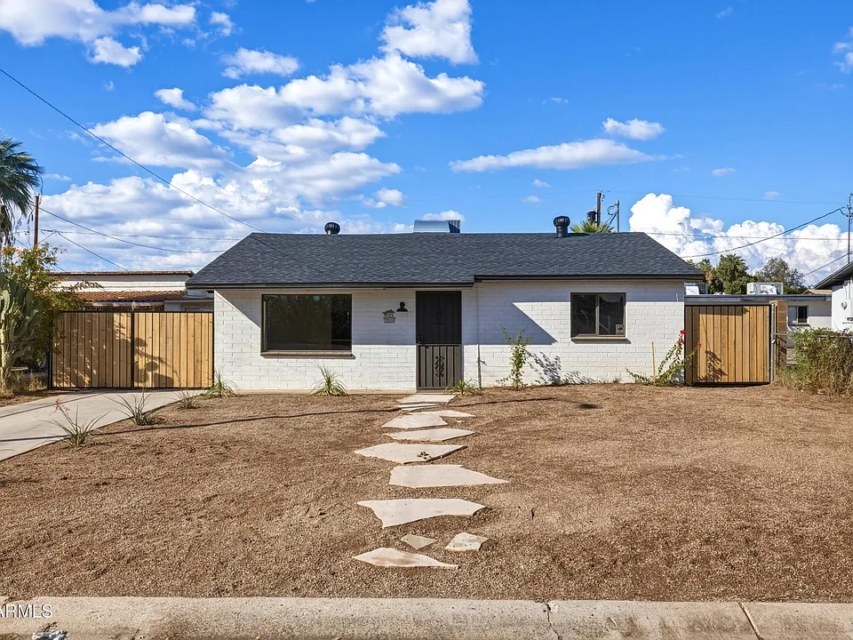 2930 E Granada Rd
