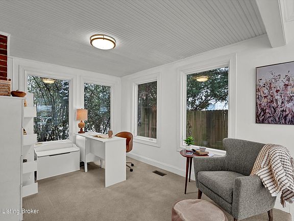 5th image of 303 N Hubbards Ln