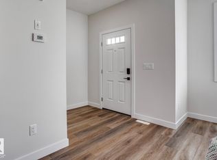 28 Hunter Pl, Spruce Grove, AB T7X3W3