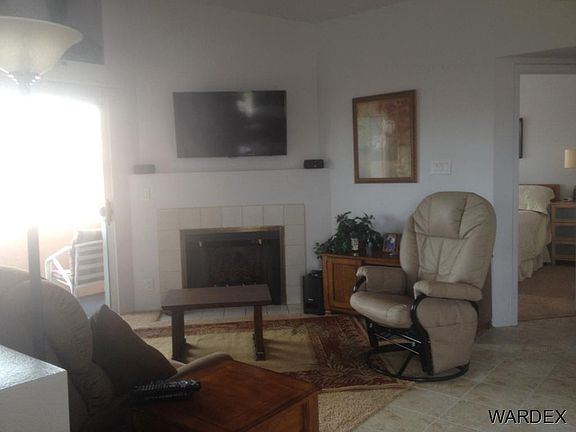 4th image of 1650 Smoketree Ave S