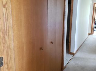 317 Dee Ct APT A, Bloomingdale, IL 60108