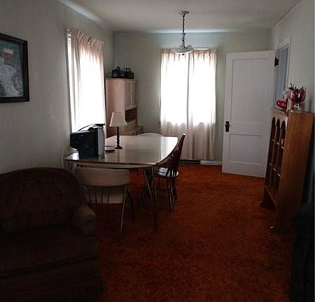 5th image of 524 York Ave