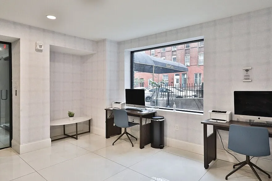 Studio, 472 sqft, $1,375 — Photo 3