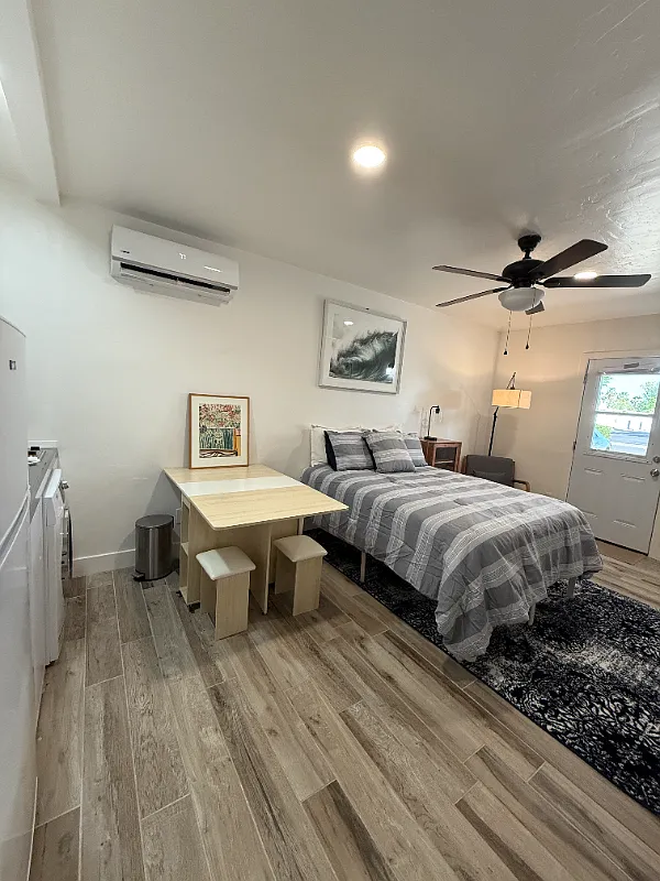 Luxury Uptown Phoenix Studio - Lease or Airbnb — Photo 3
