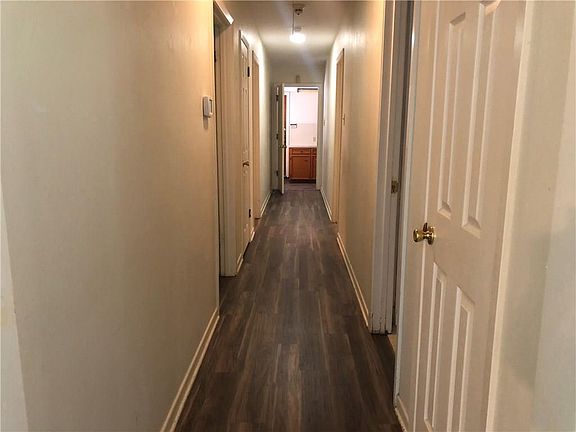 5th image of 6822 Lake View Dr