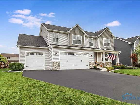 2nd image of 14892 Stonebridge Ln