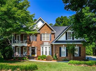 4301 Shannamara Dr, Matthews, NC 28104
