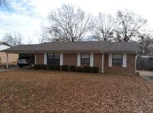 4902 Glenlea Dr, Texarkana, AR 71854