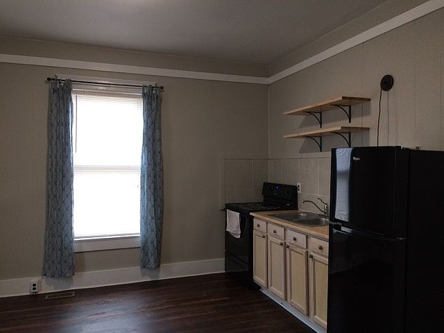 1st image of 707 Atlantic Ave APT 2