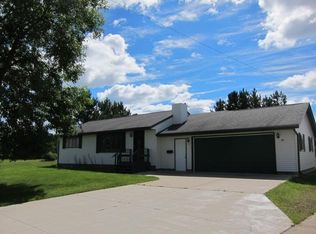 42 Fern Ct, Babbitt, MN 55706