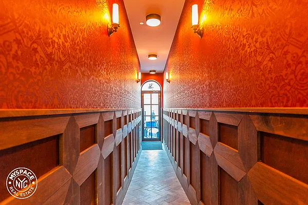 Rented by MySpaceNYC | media 7