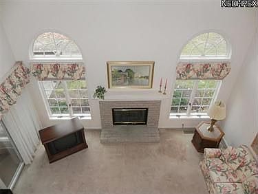 4th image of 31825 Bayview Dr