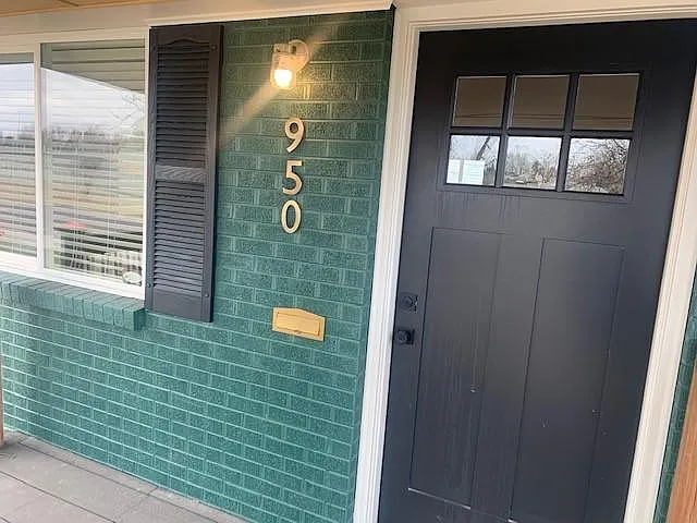 950 Buchtel Blvd — Photo 4