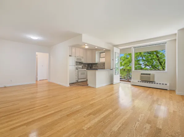 5800 Arlington Avenue image 1 of 16