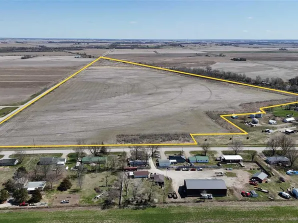 0 160th St, Columbus Junction, IA 52738