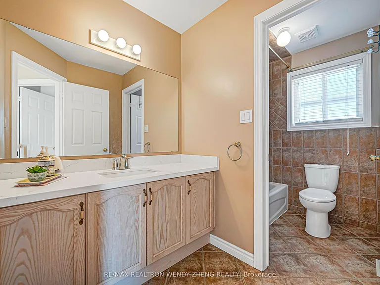 1507 Clearbrook Dr — Photo 29