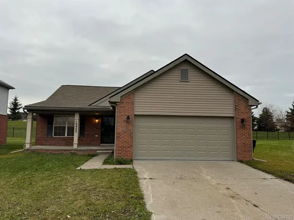 10925 Edlie Cir #3, Detroit, MI 48214