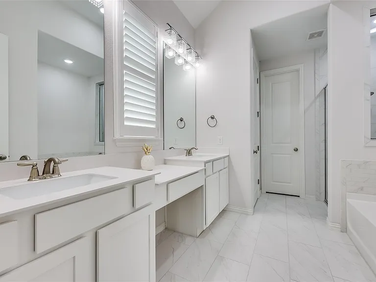 7705 Pace Ravine Dr — Photo 18