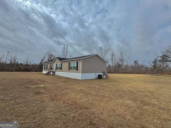 3rd image of 448 Archie Miller Rd