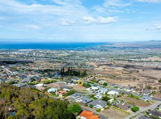 681 Noweo Pl, Wailuku, HI 96793