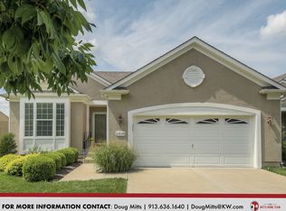 11238 S Aminda St, Olathe, KS 66061