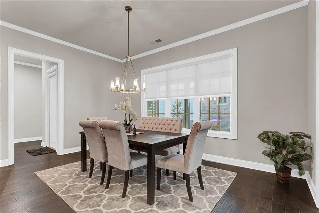 5 bed, 4.5 bath, 3189 sqft, $4,800 — Photo 4