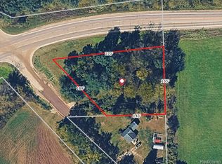 4612 Grange Hall Rd, Holly, MI 48442
