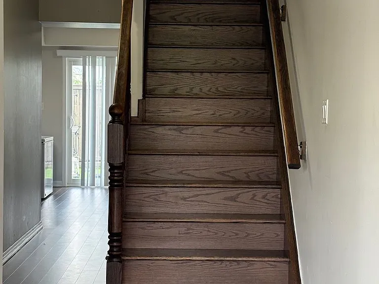 3 Vanhorne Close — Photo 20