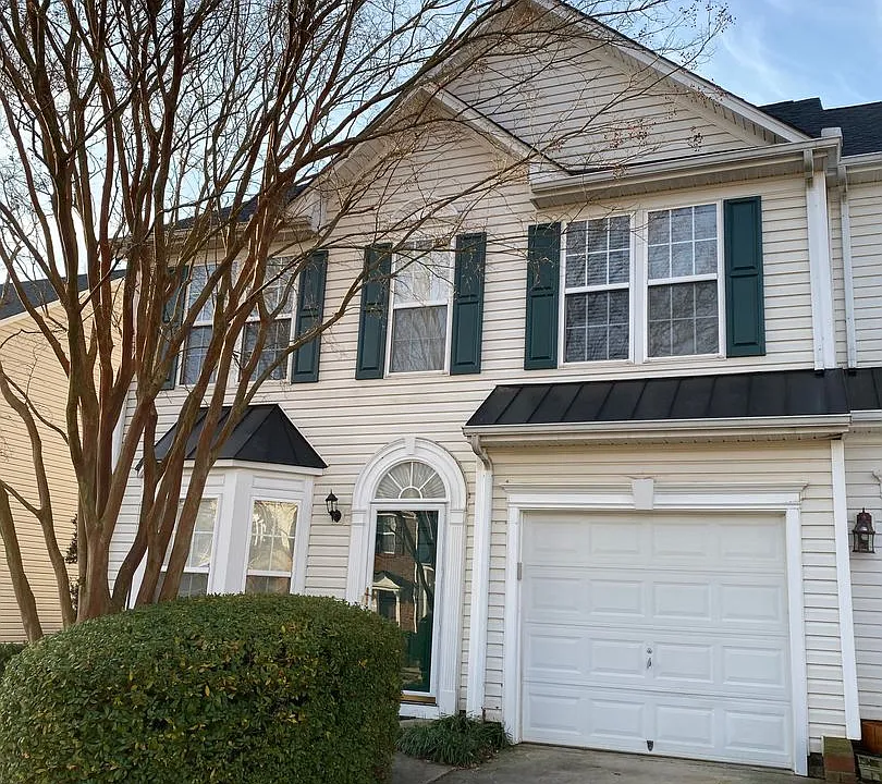 232 Hadley Commons Dr