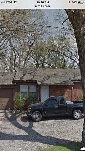 607 N Duck St Photo 1