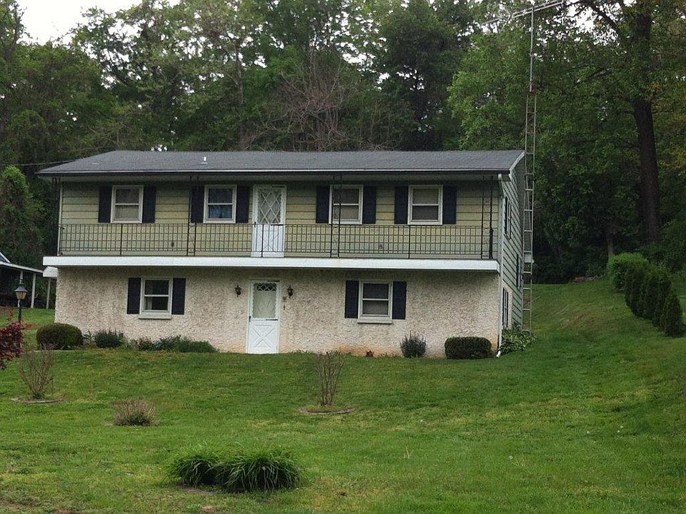 Exterior front_05162014