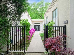 2000 Clendenin Ln, Riverwoods, IL