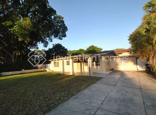 35 NW 3rd Ct, Boca Raton, FL 33432