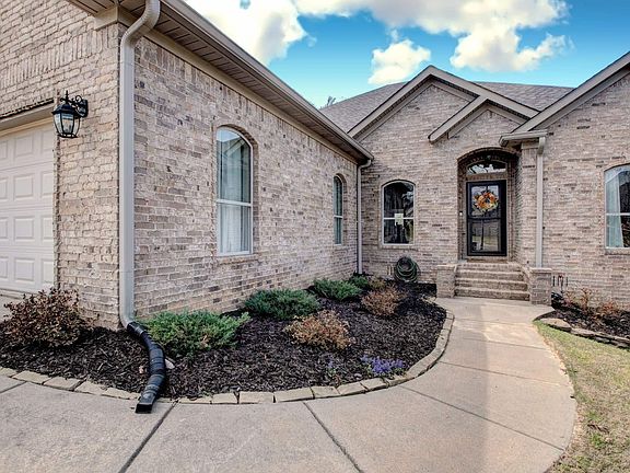 3rd image of 6859 Grace Village Dr