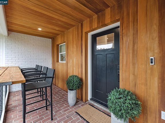 4th image of 2216 Blackwood Dr