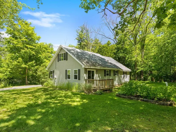 62 Stage Road, Hampstead, NH 03841