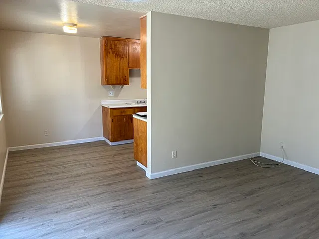145 Camellia Way - 15 — Photo 3